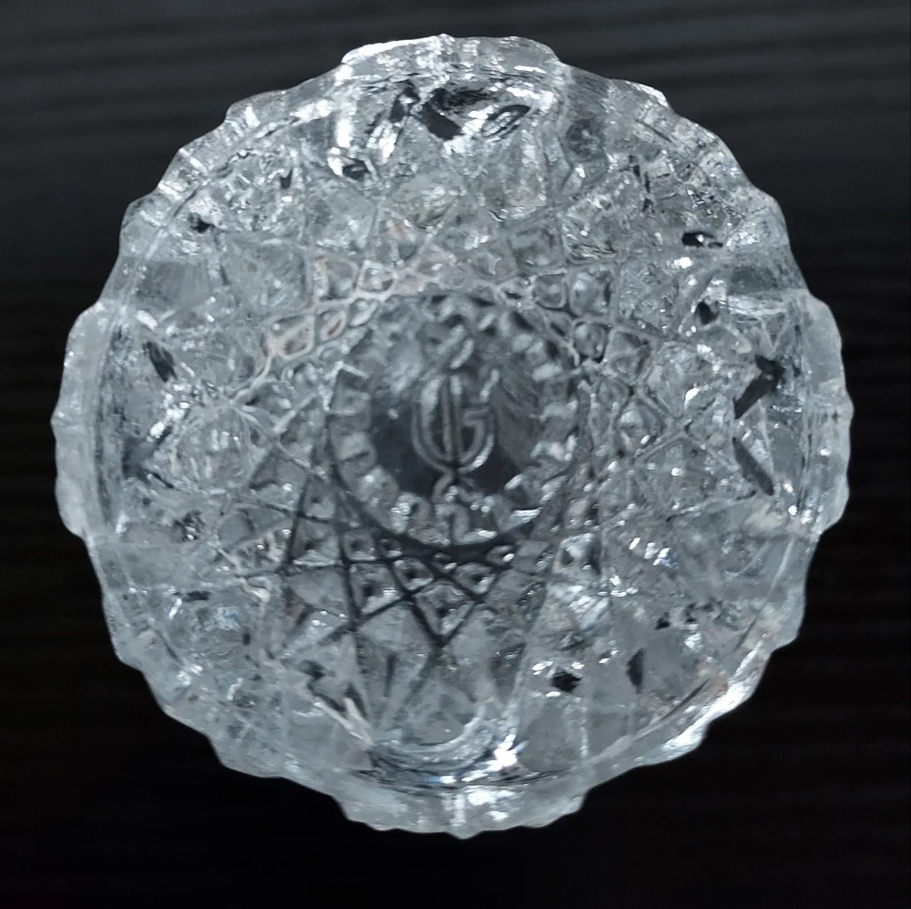 Imperial Glass Pinwheel Hobstar vintage salt & pepper shakers